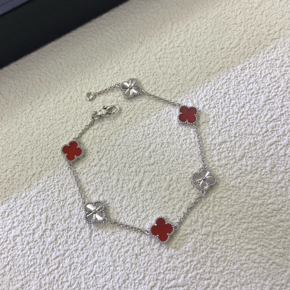 [Resenly Jewelry] クローバー 6モチーフ レッドアゲート レーザーブレスレット
