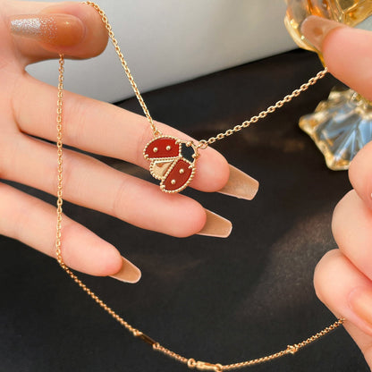 {
  "[Resenly Jewelry]LUCKY  CARNELIANS LADYBUG NECKLACE": "【Resenly Jewelry】ラッキー カーネリアン てんとう虫ネックレス"
}