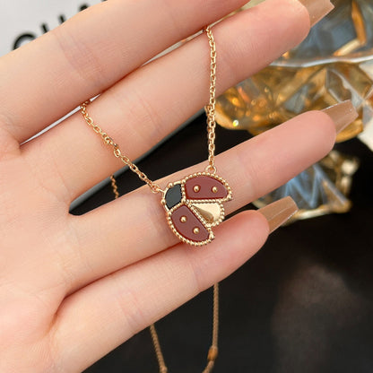 {
  "[Resenly Jewelry]LUCKY  CARNELIANS LADYBUG NECKLACE": "【Resenly Jewelry】ラッキー カーネリアン てんとう虫ネックレス"
}