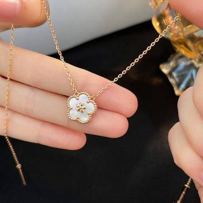 [Resenly Jewelry]LUCKY  WHITE MOP  PLUM BLOSSOM NECKLACE