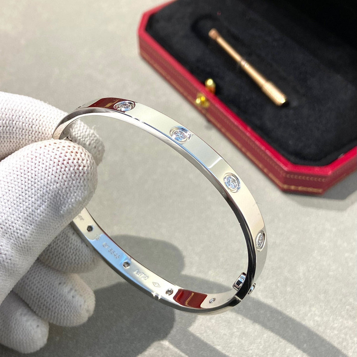[Resenly Jewelry] LOVEブレスレット 6.1mm ダイヤモンド10石