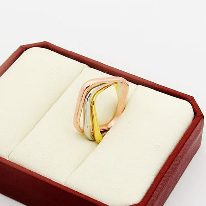 {
  "Resenly Jewelry": "Resenly Jewelry",
  "TRINITY 3.5MM CUSHION RING COLLECTION": "トリニティ 3.5MM クッションリングコレクション"
}