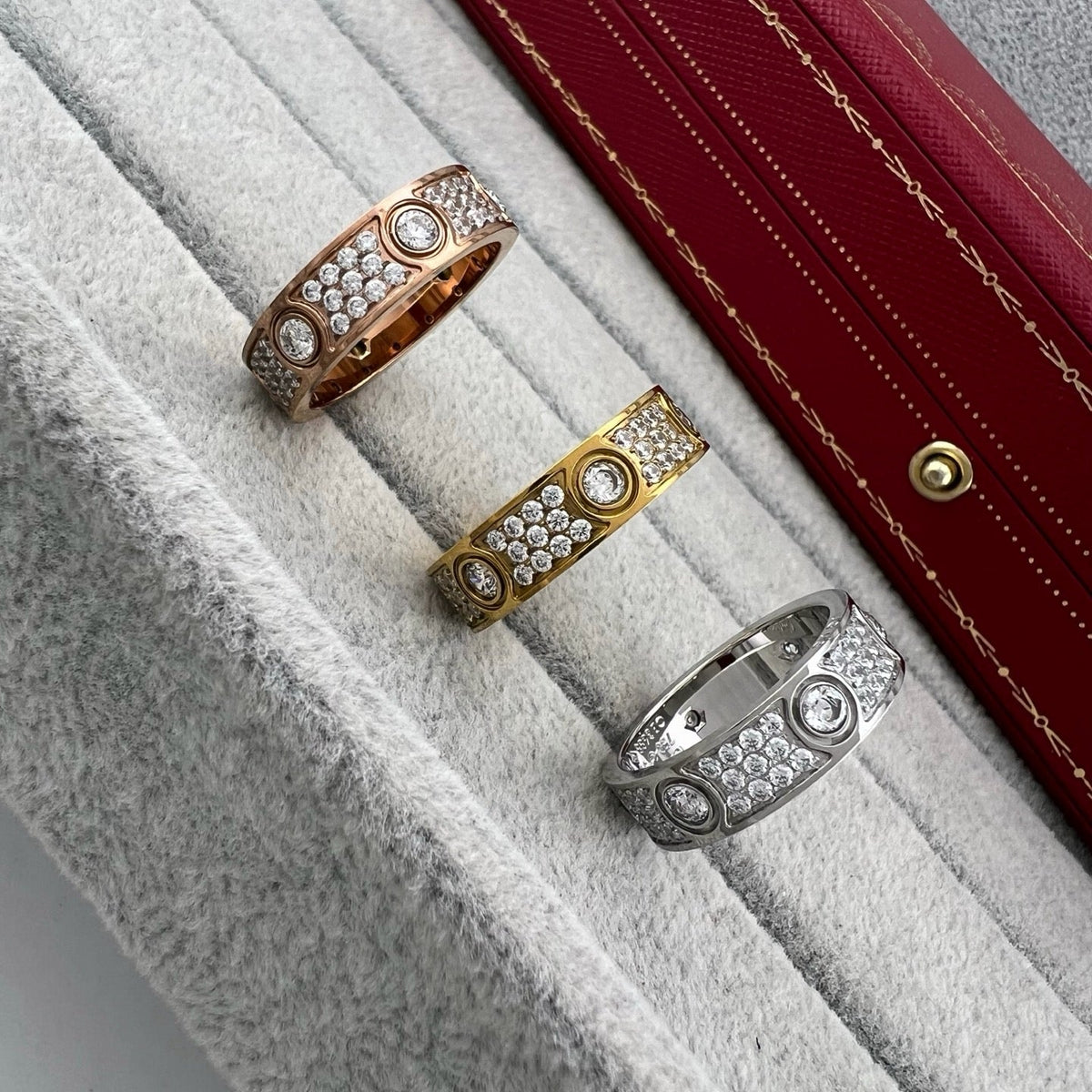 {"[Resenly Jewelry]LOVE 5.5MM FULL-PAVE 6-DIAMOND RING"}