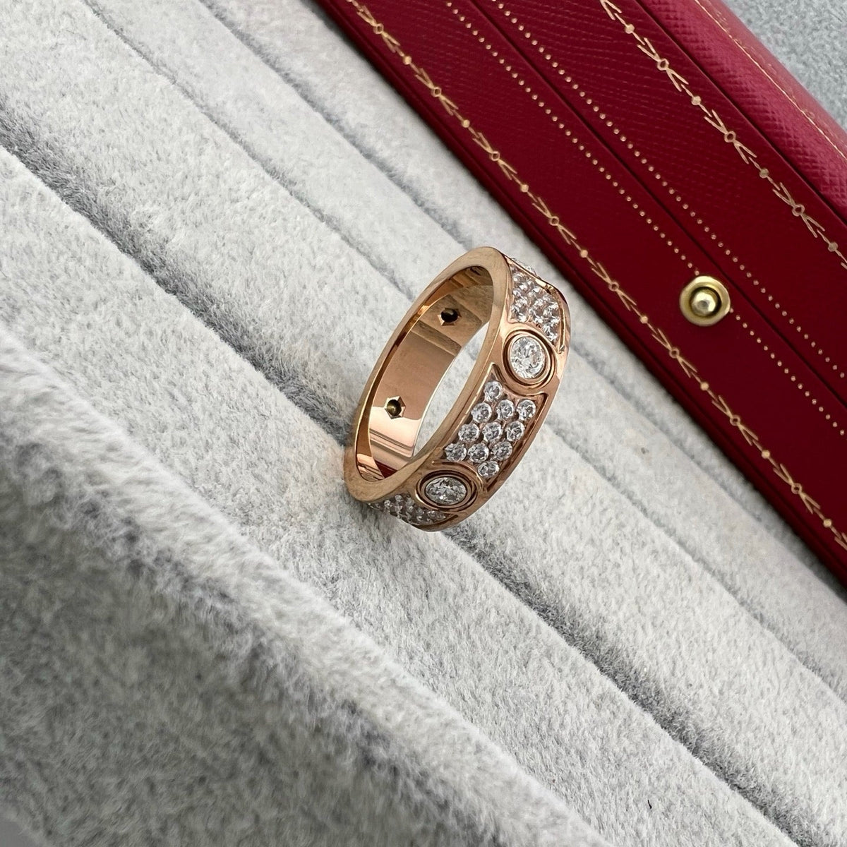 {"[Resenly Jewelry]LOVE 5.5MM FULL-PAVE 6-DIAMOND RING"}
