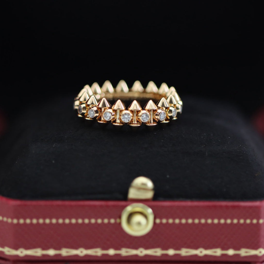 {
  "Resenly Jewelry": "レゼンリー・ジュエリー",
  "CLASH 6.8MM DIAMOND MEDIUM RING": "クラッシュ 6.8MM ダイヤモンド ミディアムリング"
}