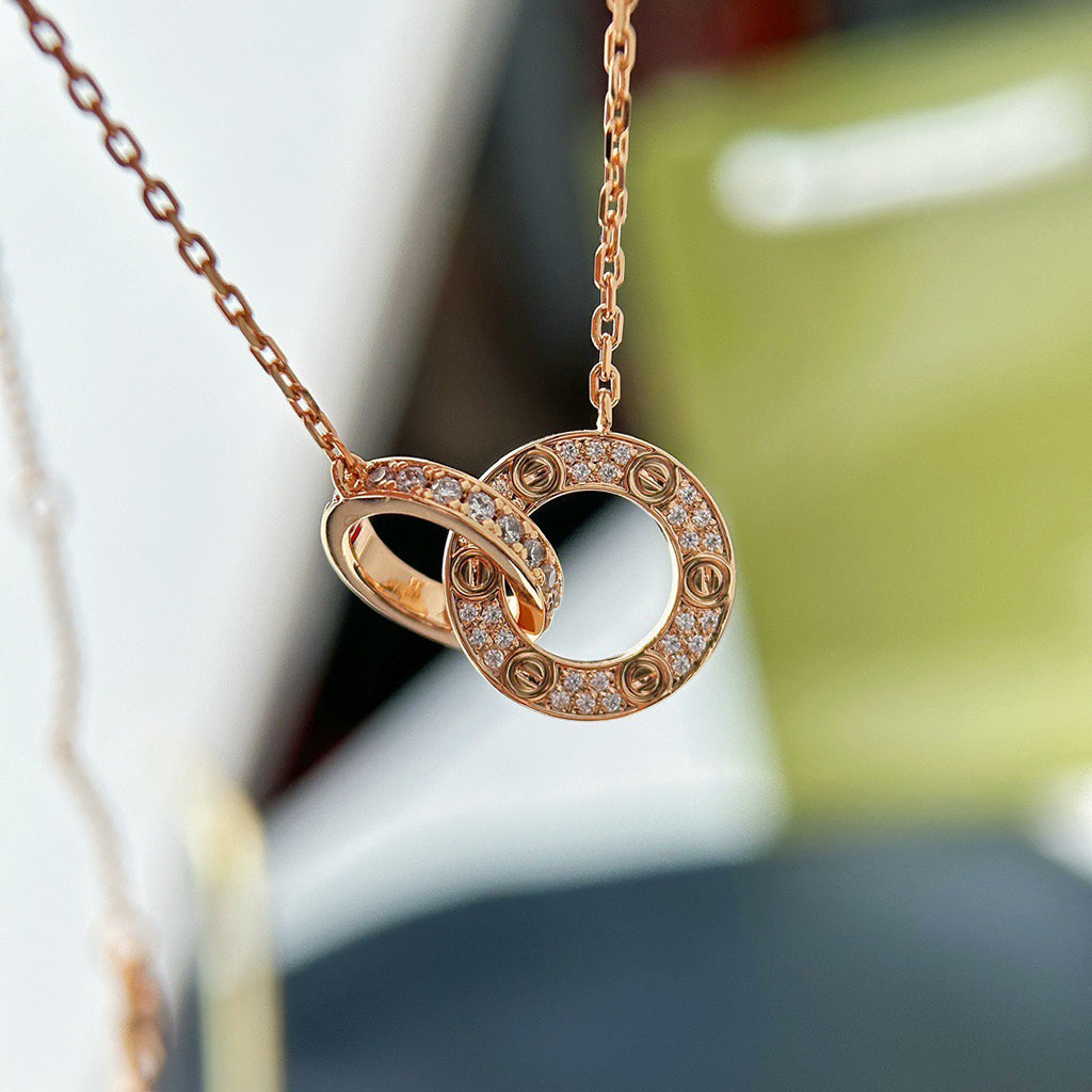 {
  "Resenly Jewelry": "Resenly Jewelry",
  "LOVE FULL DIAMOND PENDANT NECKLACE": "LOVE フルダイヤモンド ペンダントネックレス"
}