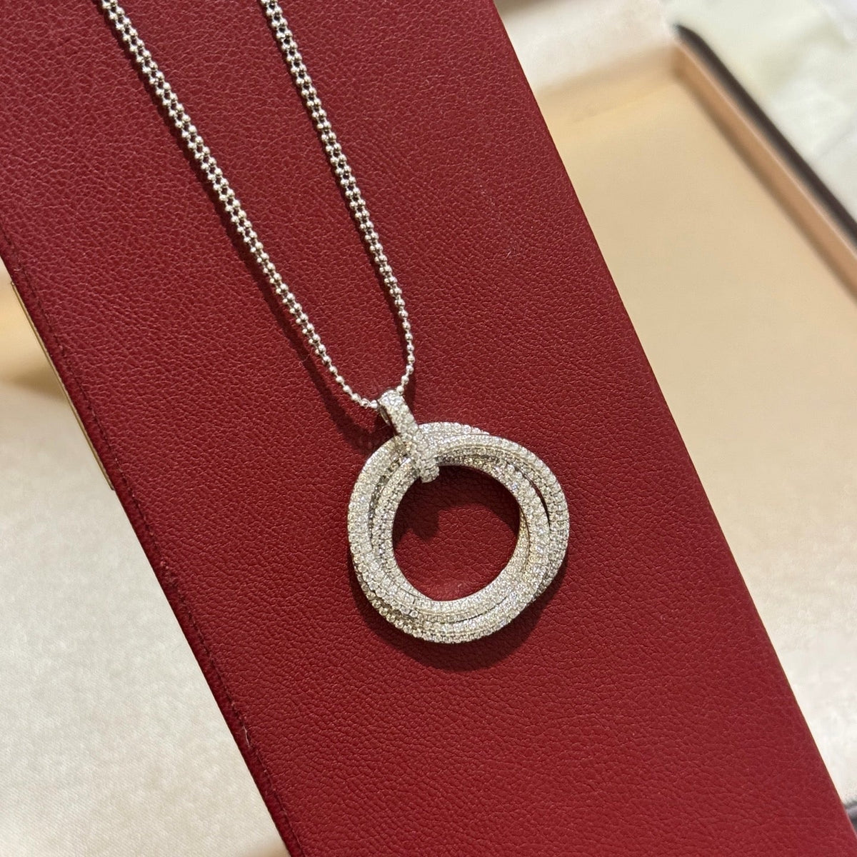 [Resenly Jewelry]TRINITY LARGE FULL DIAMOND  NECKLACE