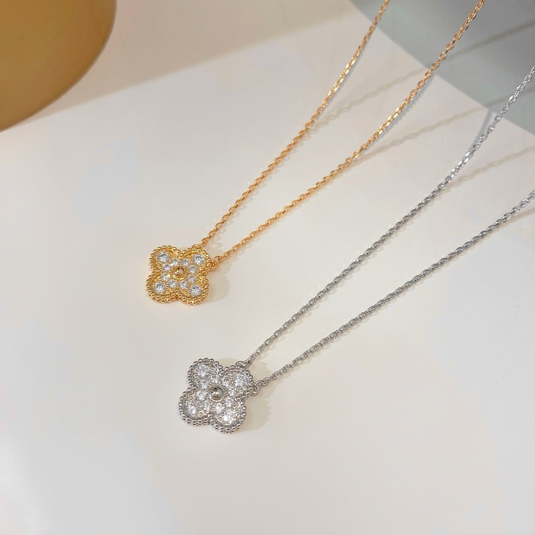 {"[Resenly Jewelry]CLOVER 15MM DIAMOND SINGLE FLOWER NECKLACE": "【Resenly Jewelry】クローバー 15MM ダイヤモンド シングル フラワー ネックレス"}
