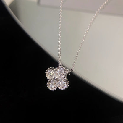 {"[Resenly Jewelry]CLOVER 15MM DIAMOND SINGLE FLOWER NECKLACE": "【Resenly Jewelry】クローバー 15MM ダイヤモンド シングル フラワー ネックレス"}