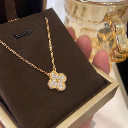 {"[Resenly Jewelry]CLOVER 15MM DIAMOND SINGLE FLOWER NECKLACE": "【Resenly Jewelry】クローバー 15MM ダイヤモンド シングル フラワー ネックレス"}