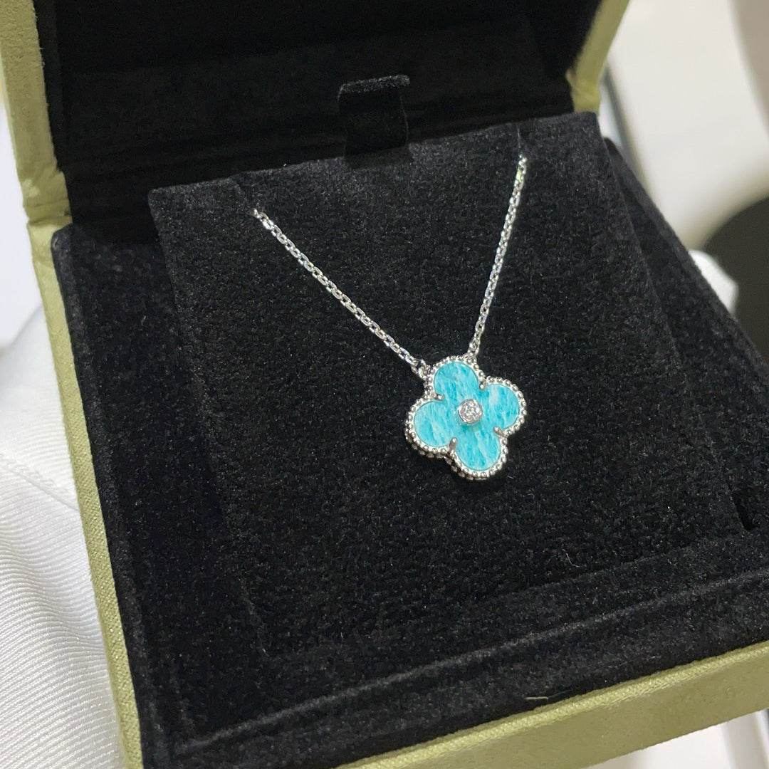 [Resenly Jewelry] クローバー 15MM ダイヤモンド SVRES ポーセリン ネックレス シルバー