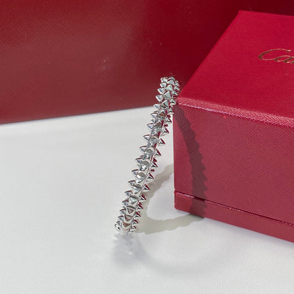 {
"Resenly Jewelry": "リゼンリー・ジュエリー",
"CLASH BRACELET MEDIUM 8MM": "クラッシュ・ブレスレット ミディアム 8mm"
}