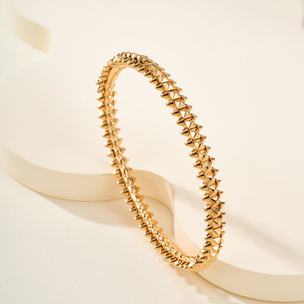 {
"Resenly Jewelry": "リゼンリー・ジュエリー",
"CLASH BRACELET MEDIUM 8MM": "クラッシュ・ブレスレット ミディアム 8mm"
}
