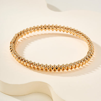 {
"Resenly Jewelry": "リゼンリー・ジュエリー",
"CLASH BRACELET MEDIUM 8MM": "クラッシュ・ブレスレット ミディアム 8mm"
}