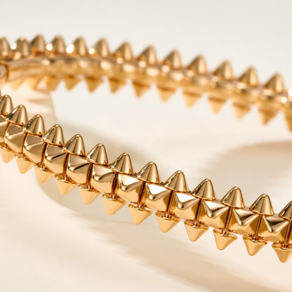 {
"Resenly Jewelry": "リゼンリー・ジュエリー",
"CLASH BRACELET MEDIUM 8MM": "クラッシュ・ブレスレット ミディアム 8mm"
}