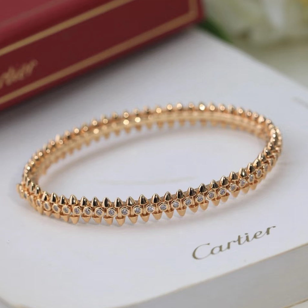 {
"Resenly Jewelry": "Resenly Jewelry",
"CLASH  BRACELET 8MM DIAMONDS": "CLASH ブレスレット 8MM ダイヤモンド"
}