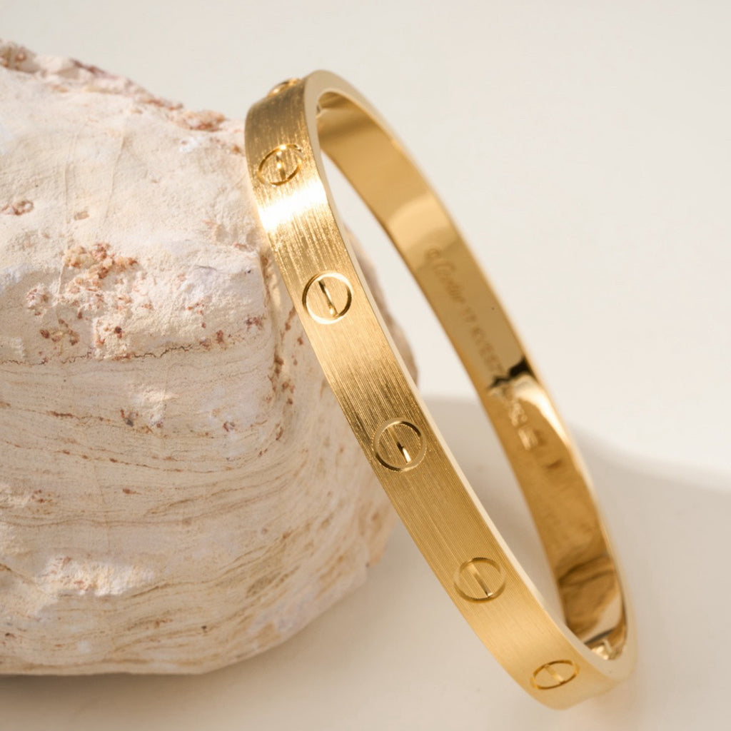 {"[Resenly Jewelry]LOVE BRACELET 6.1MM BRUSHED": "[Resenly Jewelry] ラブブレスレット 6.1mm ブラッシュド"}