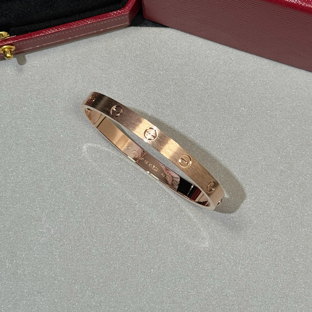 {"[Resenly Jewelry]LOVE BRACELET 6.1MM BRUSHED": "[Resenly Jewelry] ラブブレスレット 6.1mm ブラッシュド"}