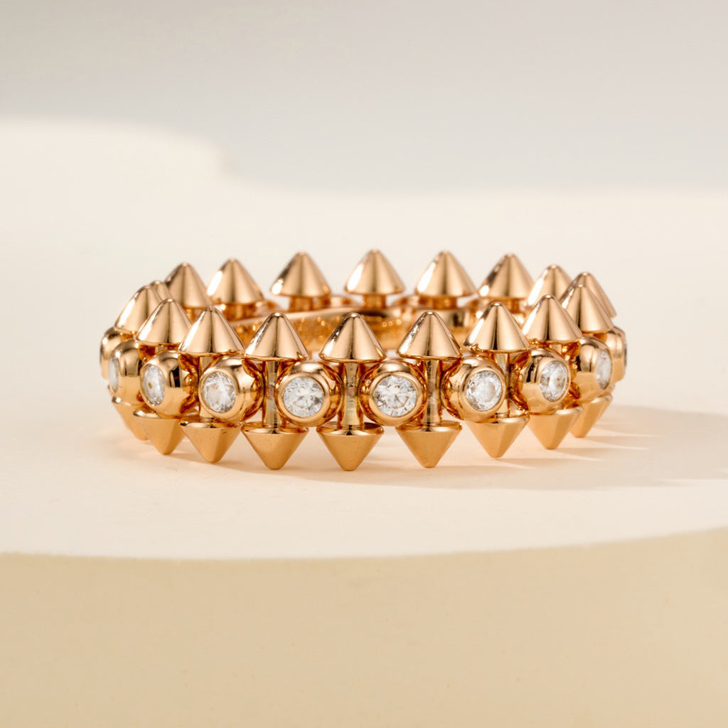 {
  "Resenly Jewelry": "レゼンリー・ジュエリー",
  "CLASH 6.8MM DIAMOND MEDIUM RING": "クラッシュ 6.8MM ダイヤモンド ミディアムリング"
}