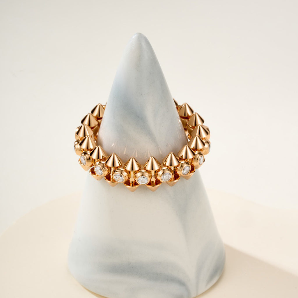 {
  "Resenly Jewelry": "レゼンリー・ジュエリー",
  "CLASH 6.8MM DIAMOND MEDIUM RING": "クラッシュ 6.8MM ダイヤモンド ミディアムリング"
}