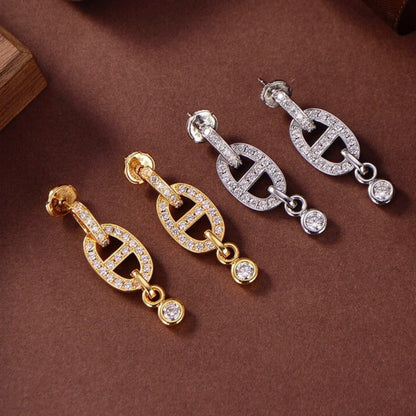 {
  "Resenly Jewelry": "Resenly Jewelry",
  "HM CHAINE DIAMOND EARRINGS": "HM シェーヌ ダイヤモンド ピアス"
}