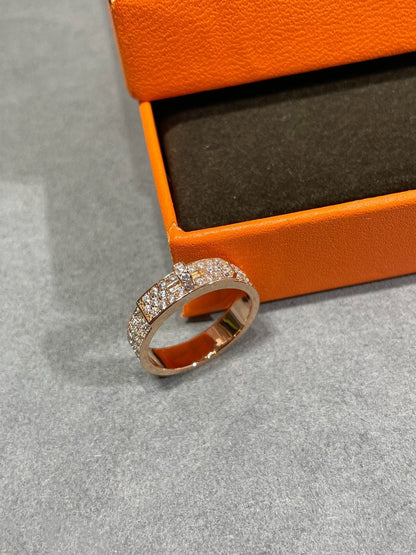 {
"Resenly Jewelry": "Resenly Jewelry",
"KELLY PINK GOLD DIAMOND RING": "KELLY ピンクゴールド ダイヤモンドリング"
}
