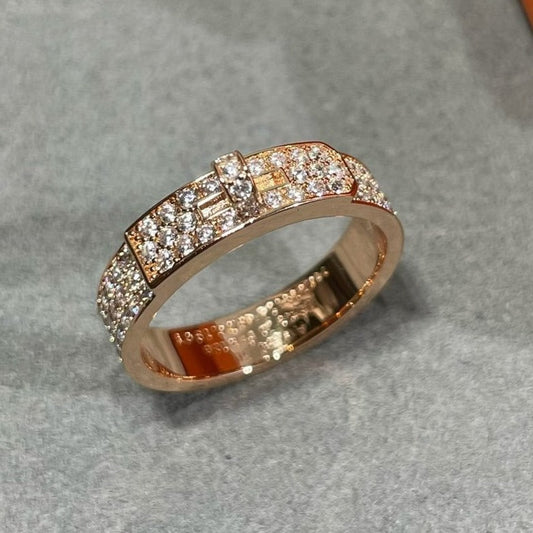 {
"Resenly Jewelry": "Resenly Jewelry",
"KELLY PINK GOLD DIAMOND RING": "KELLY ピンクゴールド ダイヤモンドリング"
}