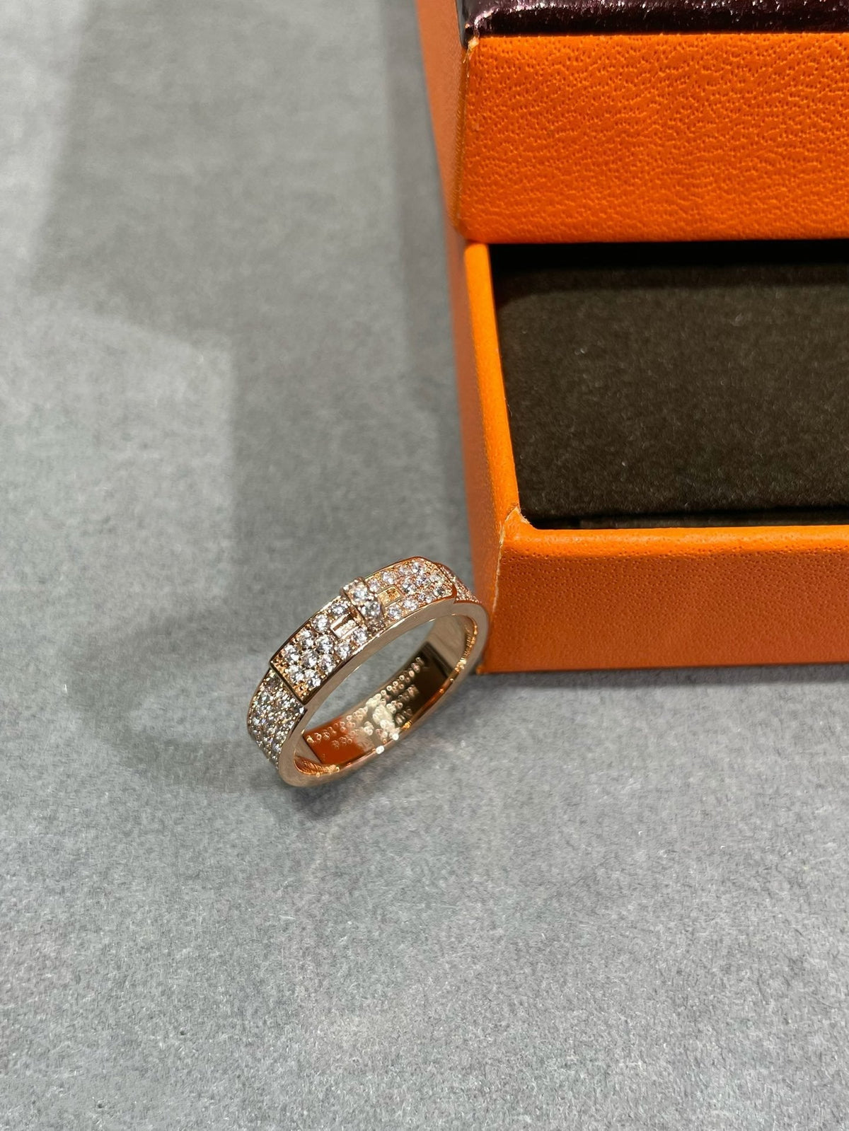 {
"Resenly Jewelry": "Resenly Jewelry",
"KELLY PINK GOLD DIAMOND RING": "KELLY ピンクゴールド ダイヤモンドリング"
}