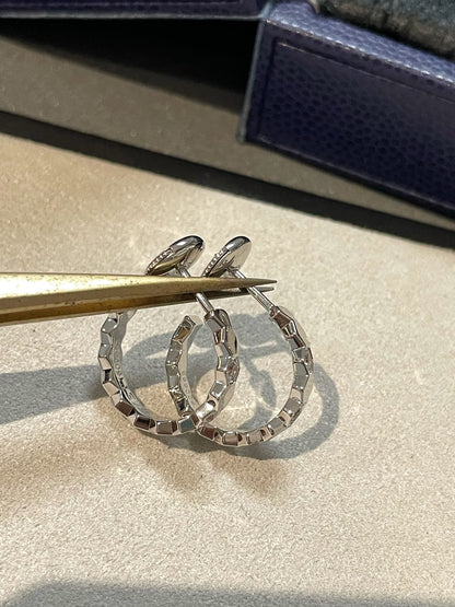 [Resenly Jewelry] 透かし彫り 四つ葉のクローバー フラワー型リング