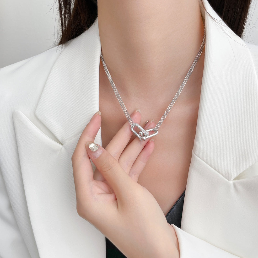 {
  "Resenly Jewelry": "レゼンリー・ジュエリー",
  "HARDWEAR DIAMOND PEDANT DOUBLE CHAIN NECKLACE": "ハードウェア ダイヤモンド ペンダント ダブルチェーンネックレス"
}