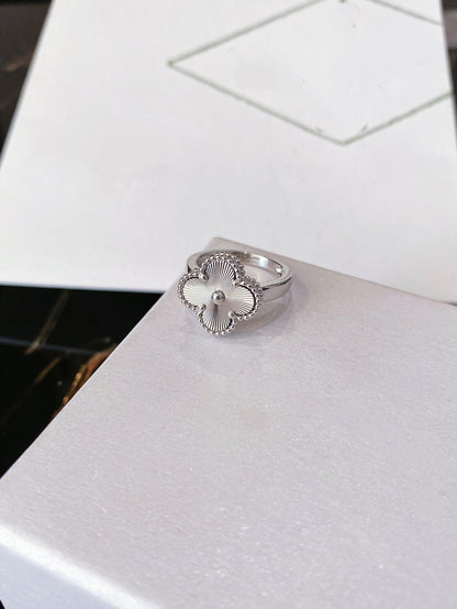 [Resenly Jewelry]CLOVER SILVER RING