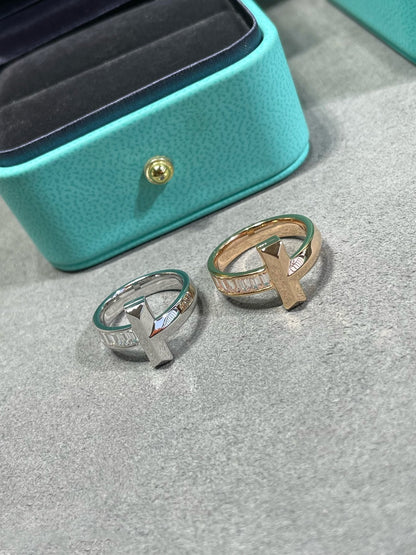 {
  "Resenly Jewelry": "Resenly Jewelry",
  "T1 WIDE 4.5MM DIAMOND RING": "T1 ワイド 4.5MM ダイヤモンドリング"
}