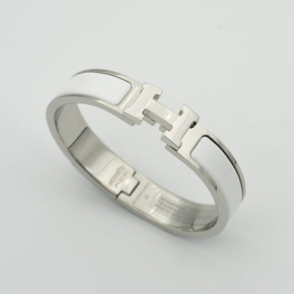 {
  "[Resenly Jewelry]H WHITE BRACELET": "[Resenly Jewelry] H ホワイトブレスレット"
}