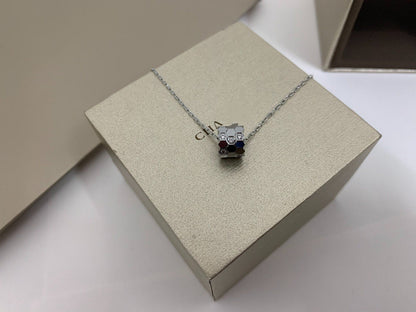 {
  "Resenly Jewelry": "Resenly Jewelry",
  "BEE LOVE DIAMOND NECKLACE": "BEE LOVE ダイヤモンドネックレス"
}