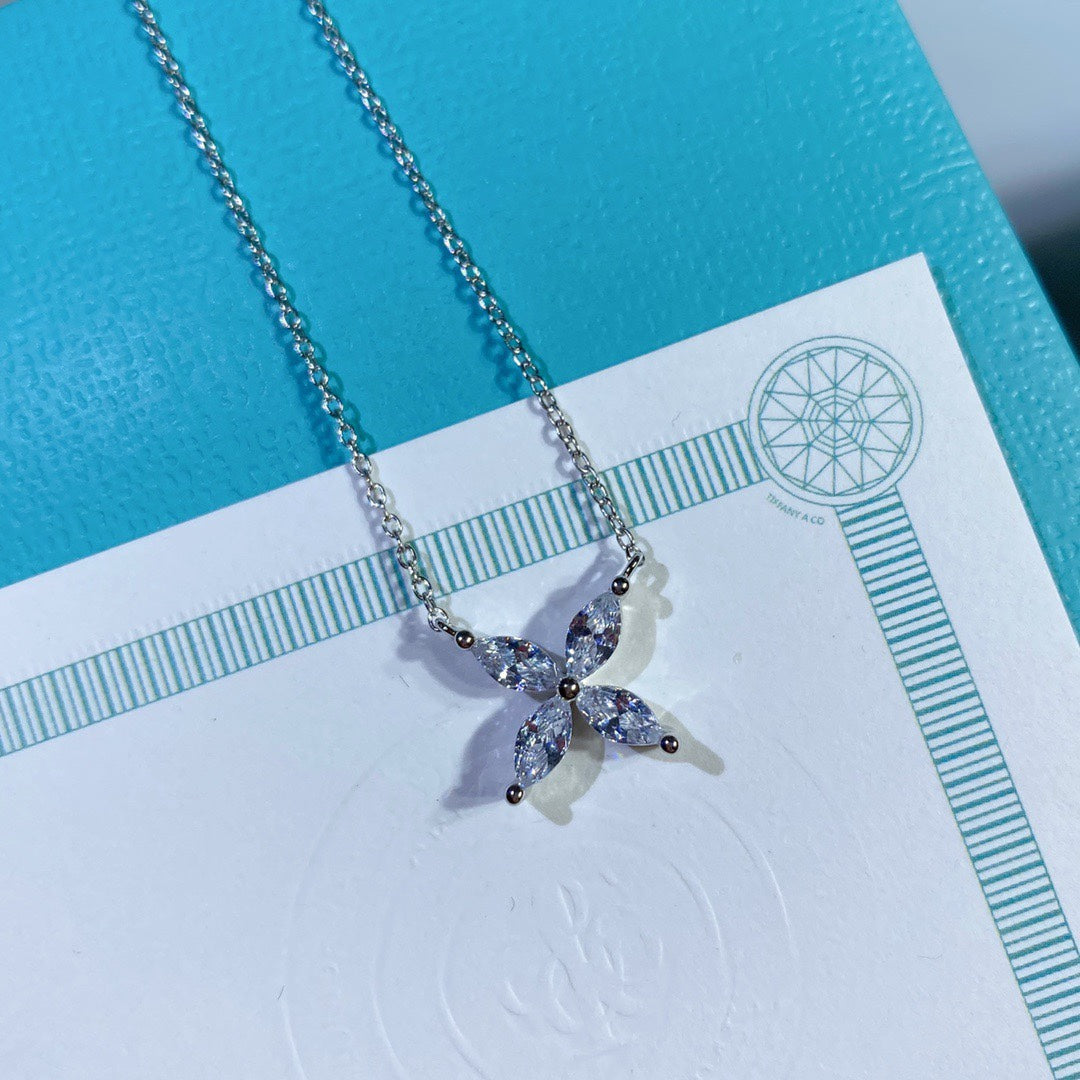 [Resenly Jewelry]PLATINUM AND DIAMOND VICTORIA PENDANT NECKLACE