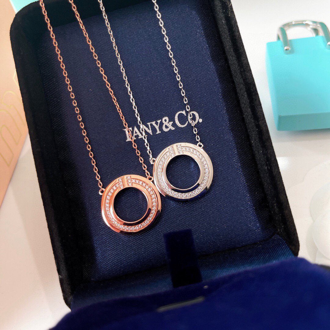 [Resenly Jewelry]ダイヤモンド＆マザーオブパール サークルペンダント