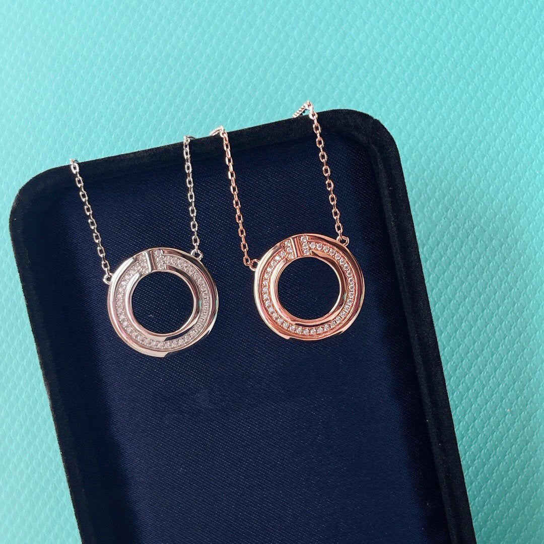 [Resenly Jewelry]ダイヤモンド＆マザーオブパール サークルペンダント