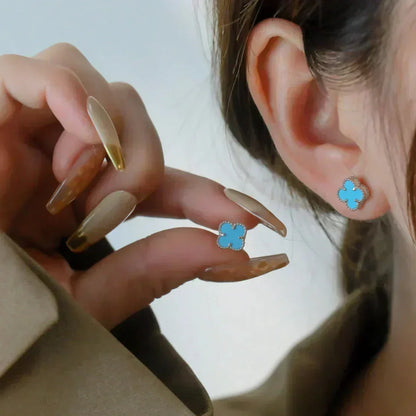 [Resenly Jewelry] クローバー ミニ 9.5MM オニキス スタッドピアス シルバー