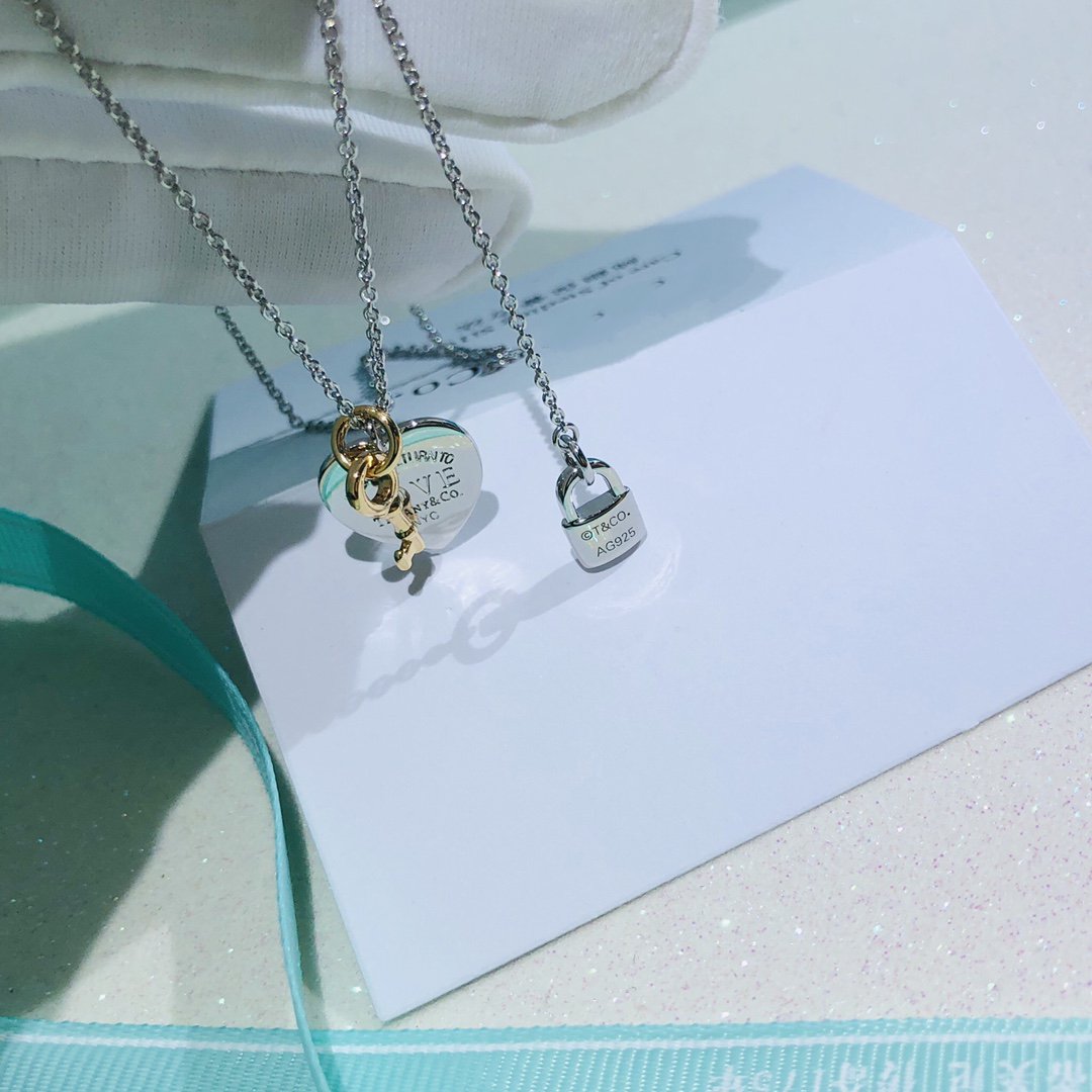[Resenly Jewelry]LOVE HEART TAG KEY NECKLACE