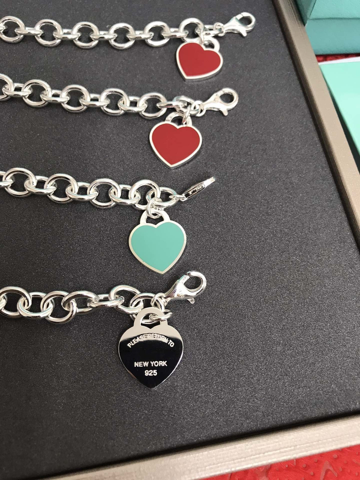 {
  "Resenly Jewelry": "リズンリー ジュエリー",
  "HEART TAG BRACELET SILVER MEDIUM": "ハートタグ ブレスレット シルバー ミディアム"
}