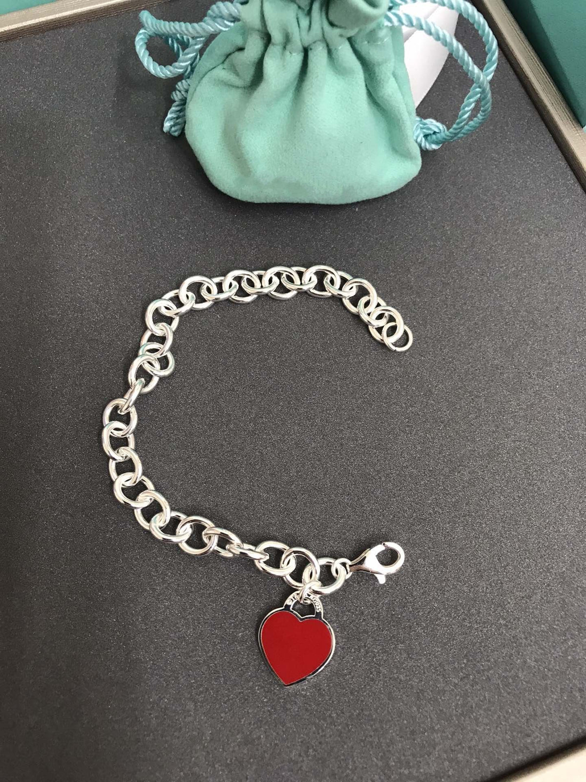 {
  "Resenly Jewelry": "リズンリー ジュエリー",
  "HEART TAG BRACELET SILVER MEDIUM": "ハートタグ ブレスレット シルバー ミディアム"
}