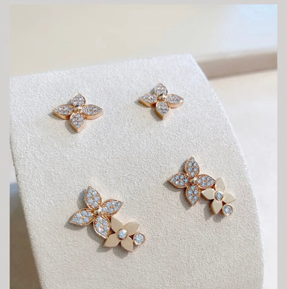 [Resenly Jewelry]STAR BLOSSOM STUD EARRINGS PINK GOLD DIAMONDS