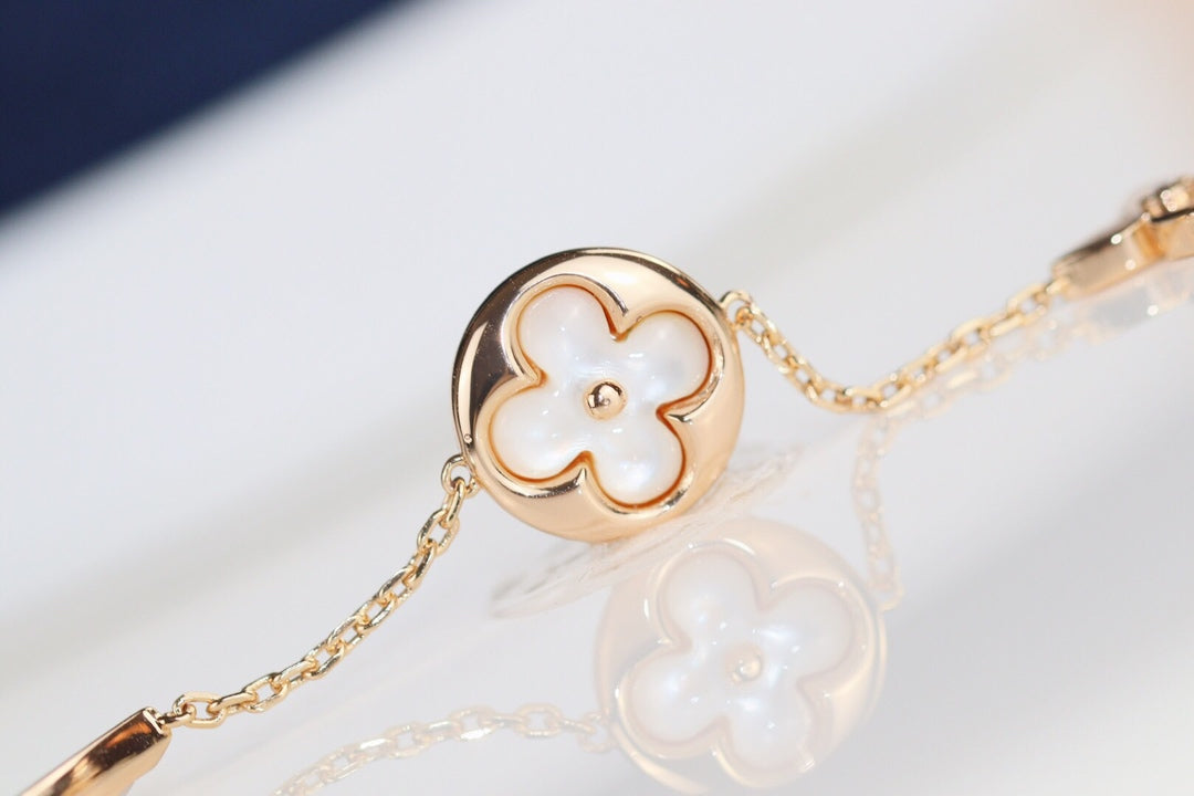 [Resenly Jewelry] リーフクローバーブレスレット