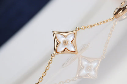 [Resenly Jewelry] リーフクローバーブレスレット