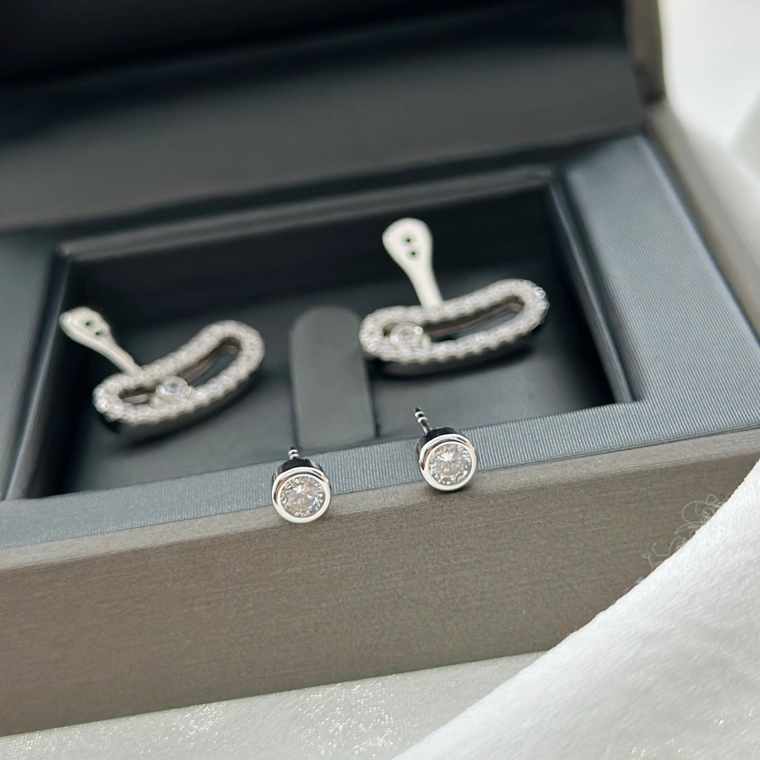 [Resenly Jewelry]MOVE UNO シルバー ダイヤモンド イヤリング