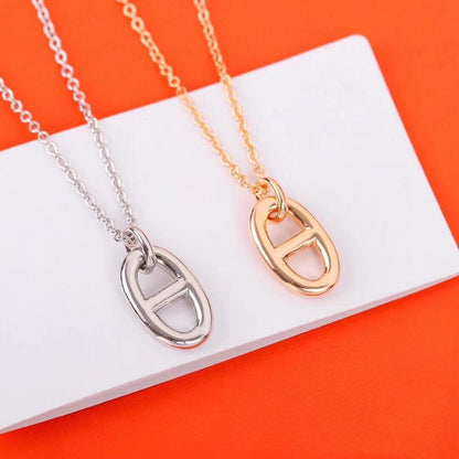 {
  "Resenly Jewelry": "Resenly Jewelry",
  "HM PIG NOSE NECKLACE": "HM ピッグノーズ ネックレス"
}