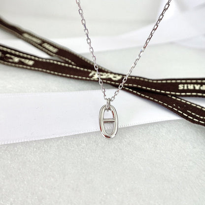 {
  "Resenly Jewelry": "Resenly Jewelry",
  "HM PIG NOSE NECKLACE": "HM ピッグノーズ ネックレス"
}