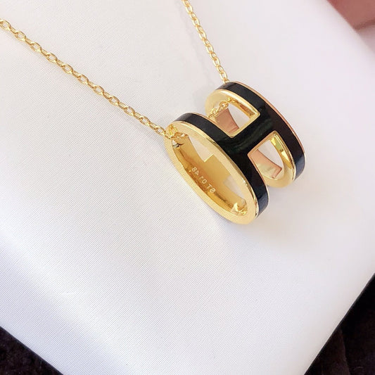 [Resenly Jewelry]HM CLIC BLACK ENAMEL GOLD NECKLACE