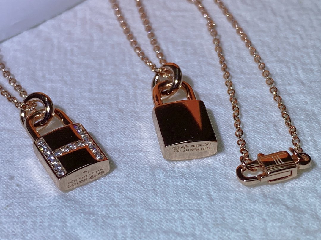 [Resenly Jewelry]HM ADVANCED NICHE LOCK HEAD NECKLACE DIAMONDS