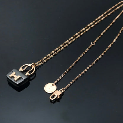 [Resenly Jewelry]WOMEN'S HM AMULETTES CONSTANCE PENDANT NECKLACE